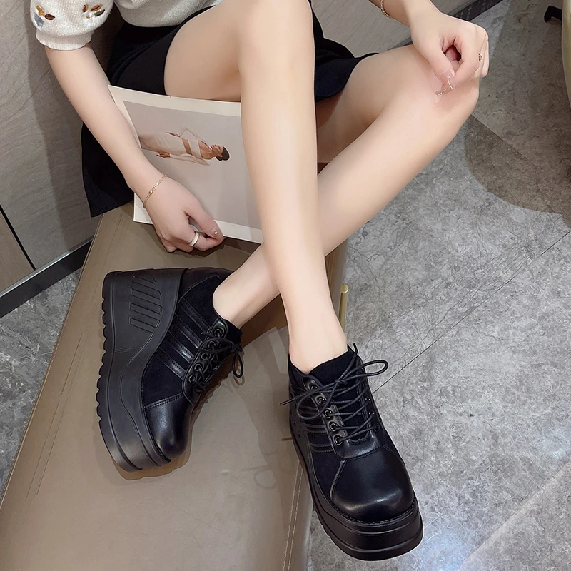 Big Size 35-43 Black Design Fe - Street Fashion Goth recension och pris