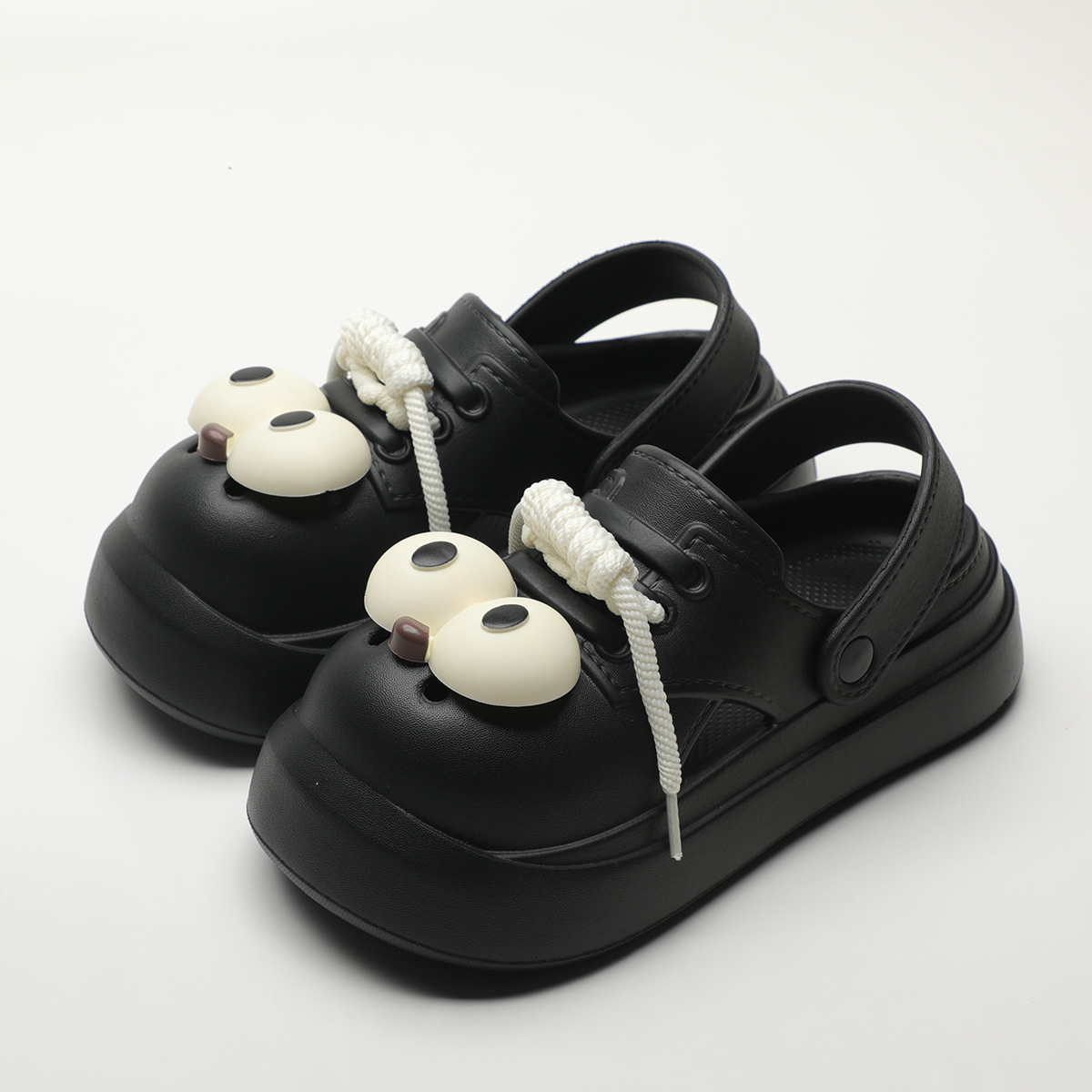 Cute DIY Big Eyes Fashion Clog - Street Fashion Female recension och pris