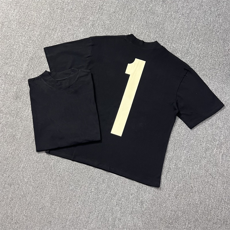 KANYE VULTURES Album Co-brande - Street Fashion Co recension och pris